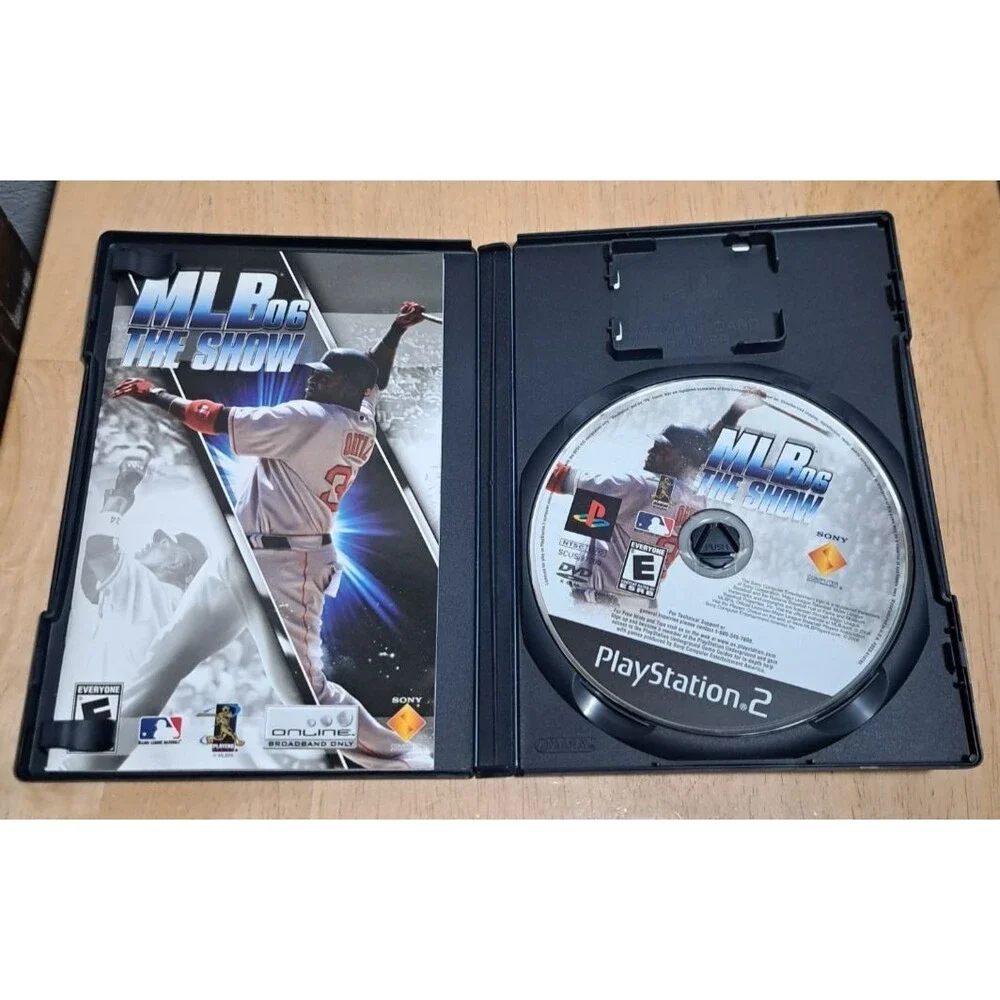 2 PS2 MLB High Heat 2003  & The Show 06